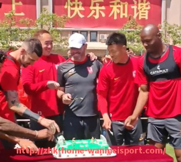 完美体育官方网站-法甲俱乐部发展趋势与未来投资方向